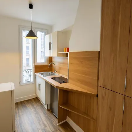 12 Pour 4 Personnes Apartment *
